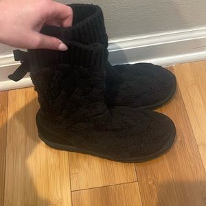 Small knit ugg boots